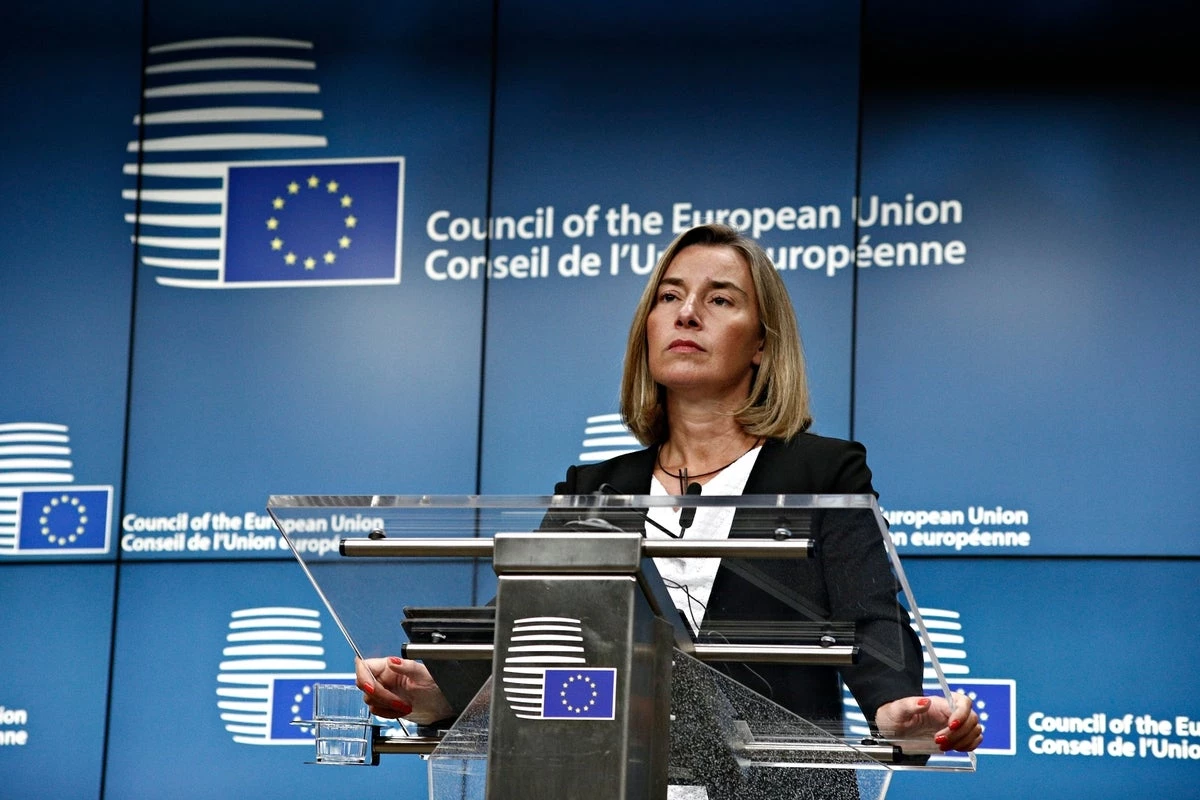 Νέα παρέμβαση της Κομισιόν για τους δύο Έλληνες στρατιωτικούς – Επιστολή Μογκερίνι